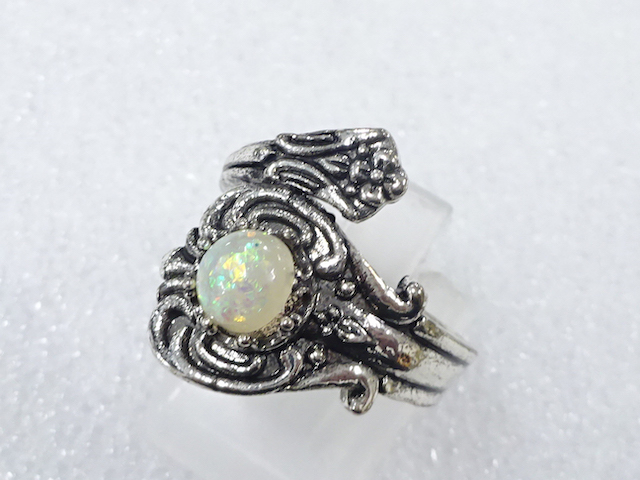 色石　指輪(15号)